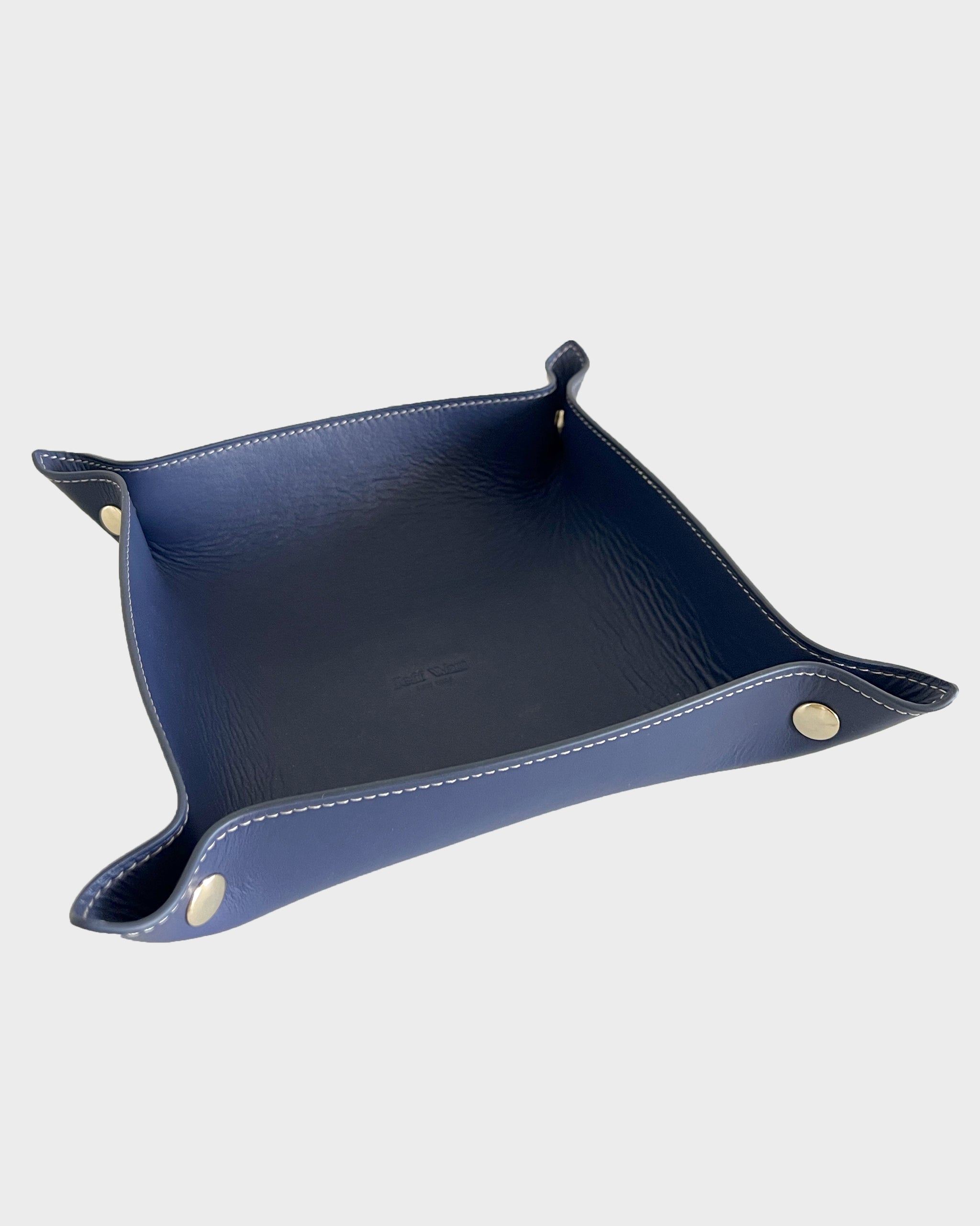ValetTray_Navy_795304f8-9774-